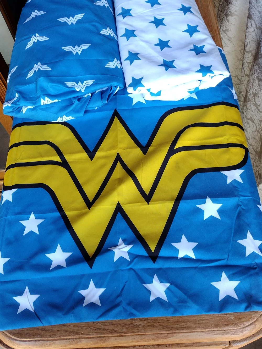 Wonder Woman Inspired Blue Star Bedding Set